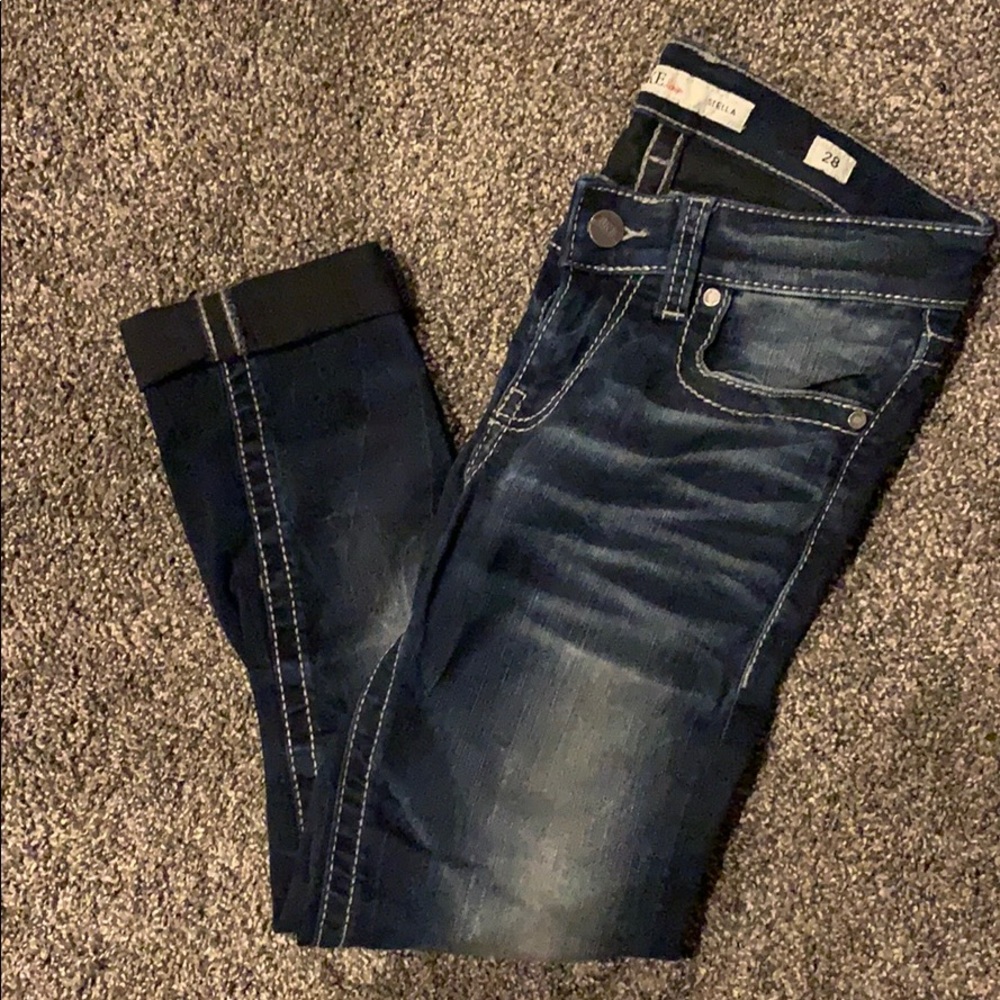 BKE Buckle Stella Crop - Picture 4 of 8